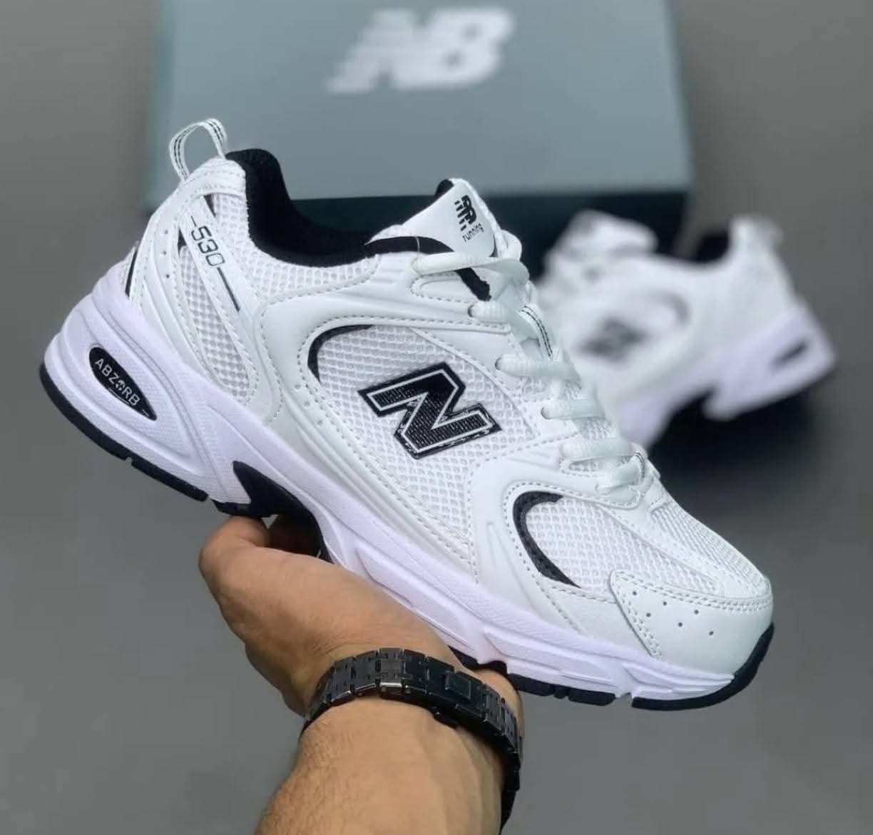 New Balance Classic